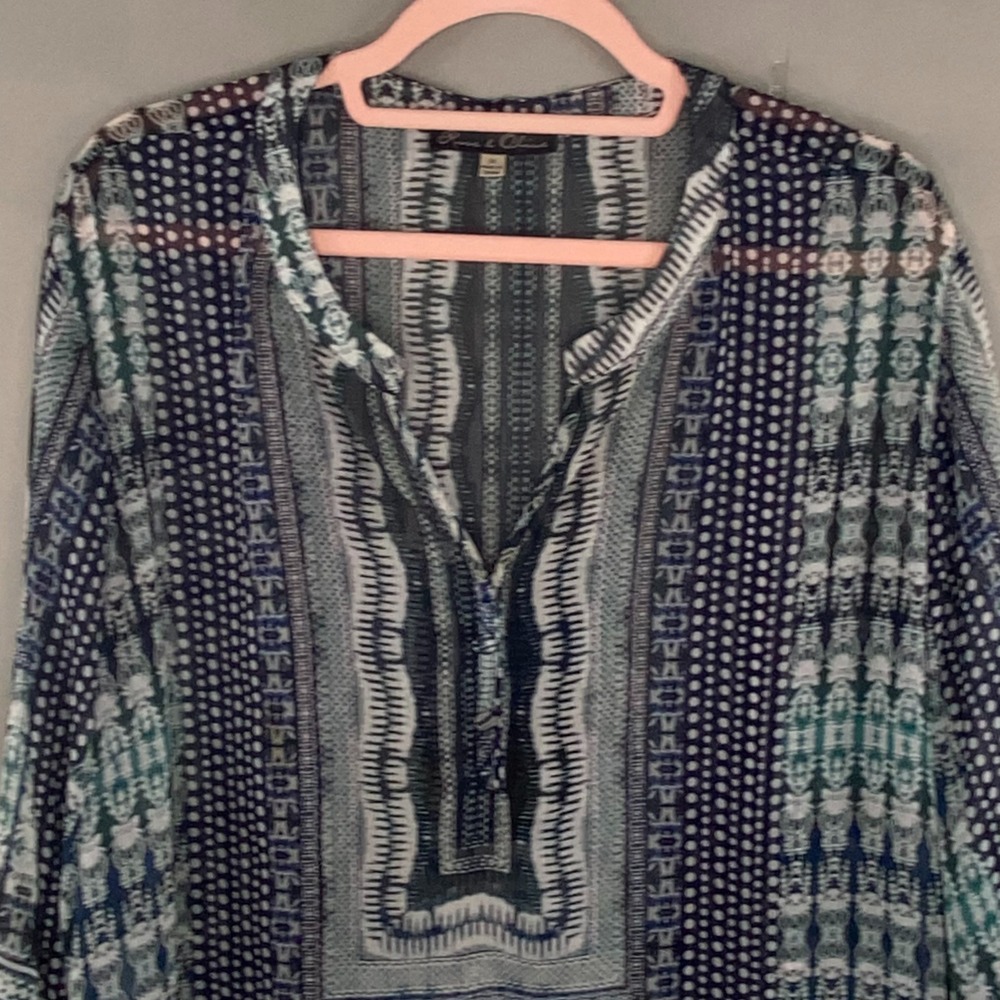 Rose & Olive Geometric Tribal Print Blouse Womens 3X Blue Green Flowy Boho Sheer - Picture 8 of 10